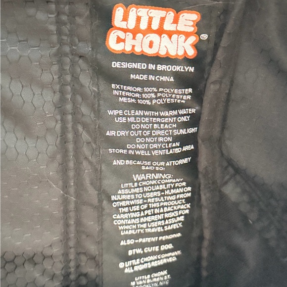 🐾 Little Chonk “Maxine One” Dog Backpack – Bark After Dark Black - Picture 6 of 6